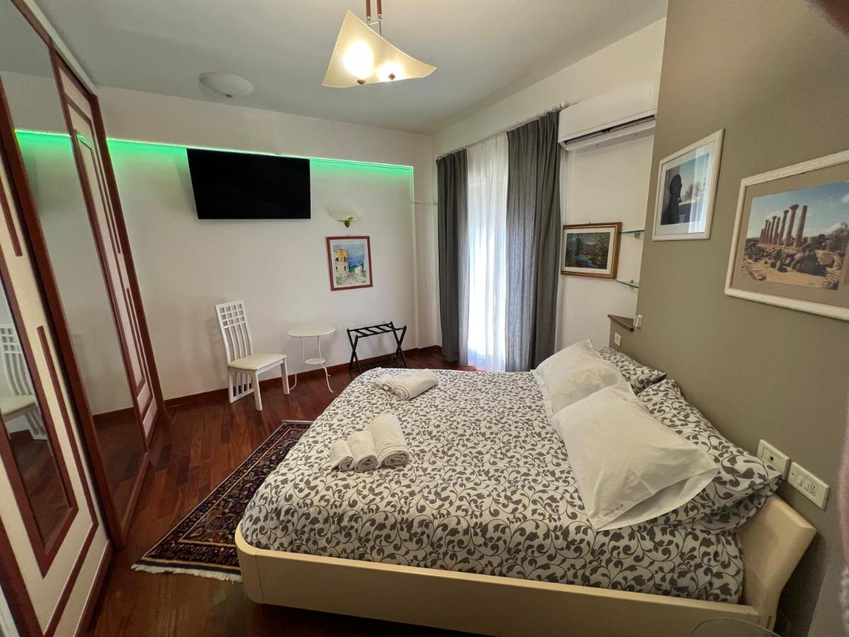 Il Sorriso Di Liu' Hotel Agrigento Buitenkant foto